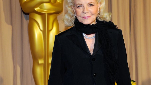 Remembering Lauren Bacall: A Life in Pics