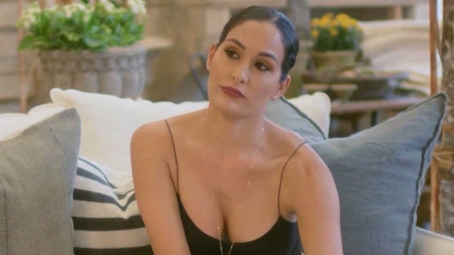  In a sneak peek at ‘Total Bellas,’ the reality star’s mom says she doesn’t want the ‘Dancing With the Stars’ pro in the family picture. ‘Total Bellas’ airs Thursdays on E!.