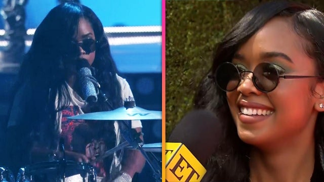 H.E.R. on Playing the Drums and Performing ‘Back of My Mind’ at the 2021 BET Awards