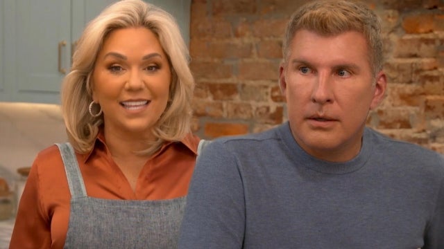 Watch the Chrisley Family Hilariously Prep a Thanksgiving Feast Together