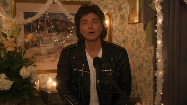 Richard Marx Covers One of His Classics on 'The Goldbergs' 200th Episode (Exclusive)