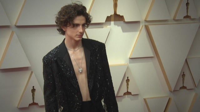 Timothée Chalamet Goes Shirtless at 2022 Oscars (Fashion Cam)