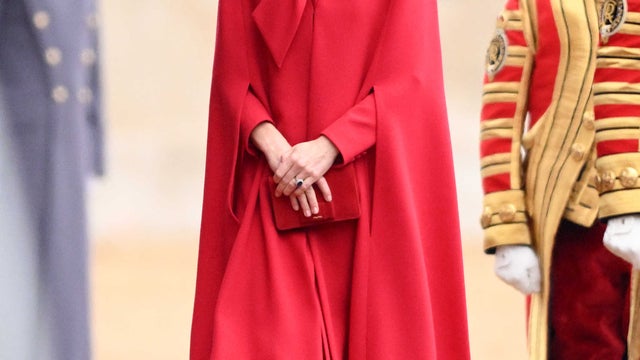 kate middleton red cape dress Kate Middleton Sports One Of Her Best Cape Coats Yet