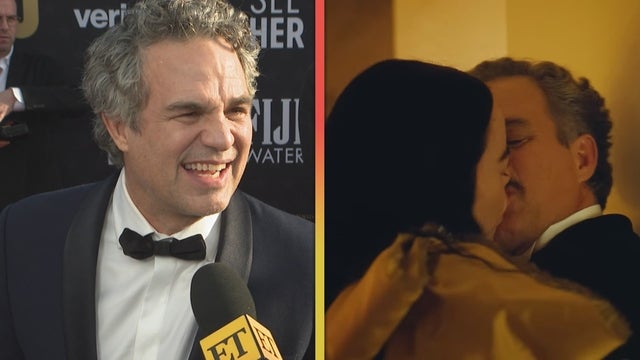 'Poor Things' Star Mark Ruffalo Dishes on Wild Sex Scenes With Emma Stone (Exclusive) 