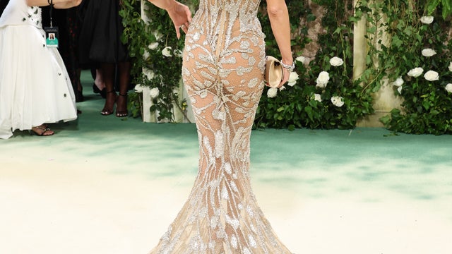 jennifer lopez red carpet dress 2024 Jennifer Lopez Nailed the Rosette Trend at the 2024 Golden Globes