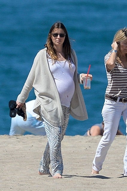Pregnant Jessica Biel Proudly Shows Off Her Baby Bump on