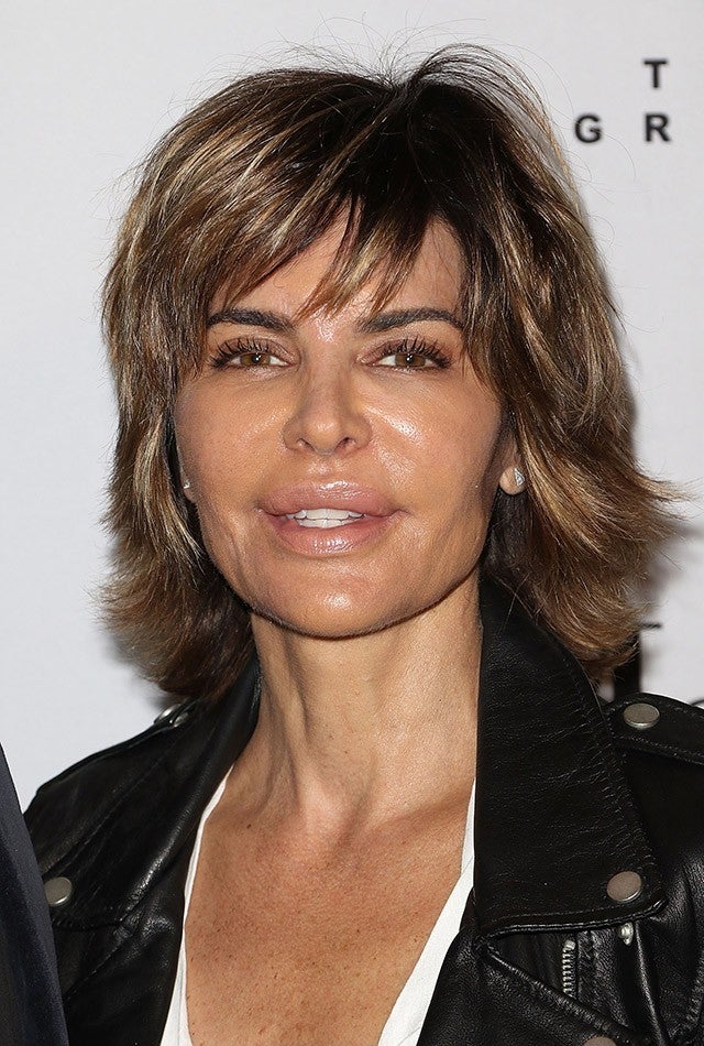 Lisa Rinna Changes Her Hair for First Time in 20 Years, Shows Off New