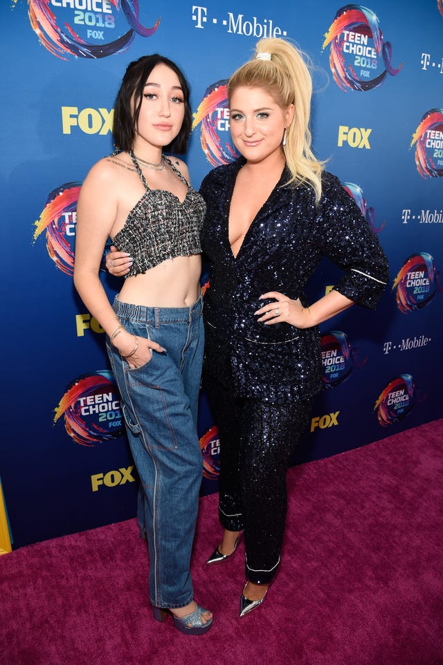 noah cyrus meghan trainor teen choice awards 2018