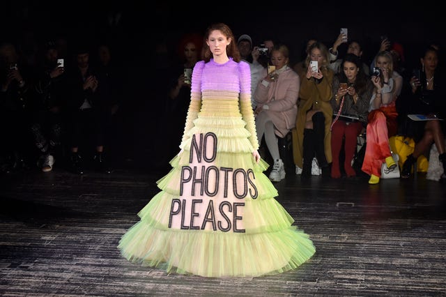 Viktor & Rolf spring 2019 couture no photos please dress