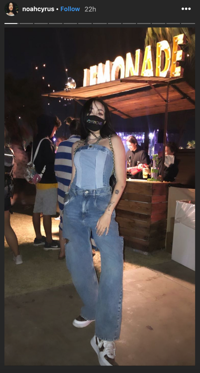 Noah Cyrus at coachella weekend 2