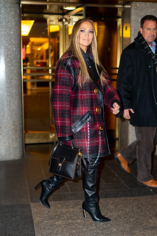 Jennifer Lopez out in nyc on 12/3