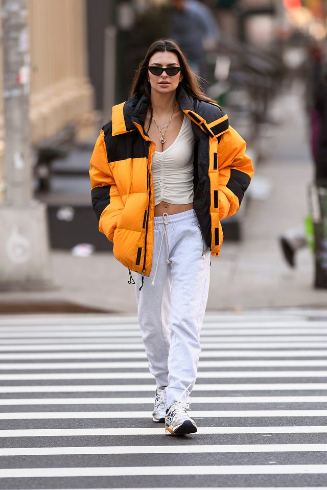 Emily Ratajkowski in nyc on 1/2