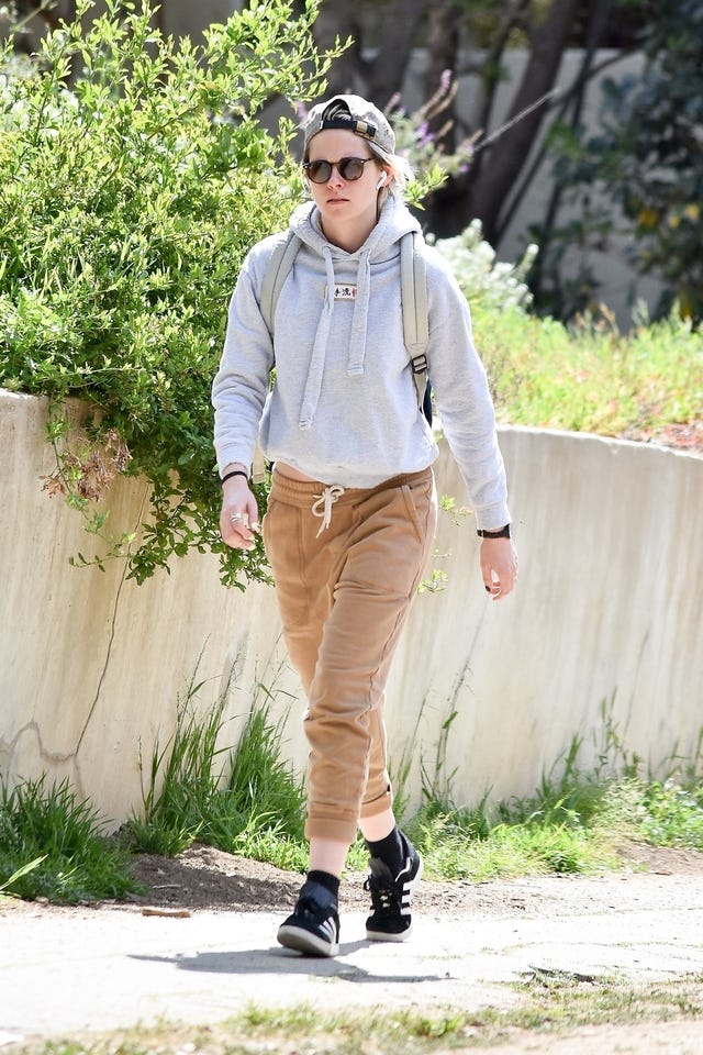 kristen stewart in la on 3/8