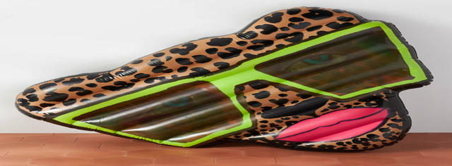 Kendra Dandy Bouffants Cheetah Pool Float