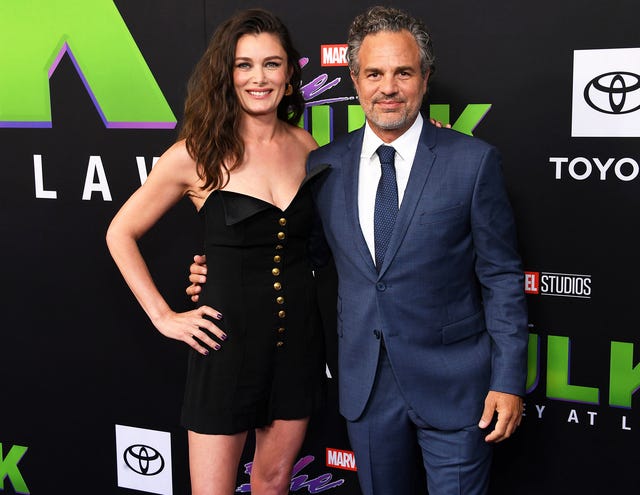 Kat Coiro and Mark Ruffalo