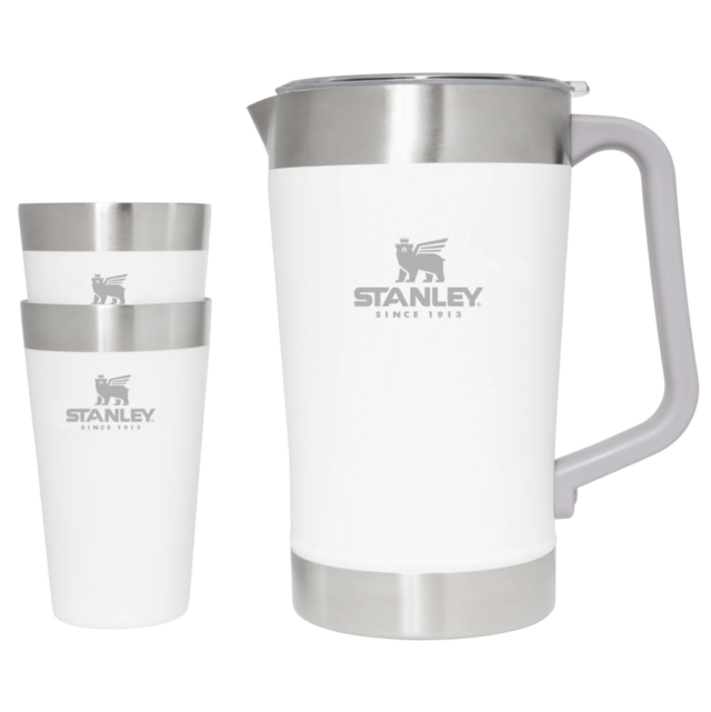 Stanley's Summer Clearance Sale has deals on tumblers, growlers