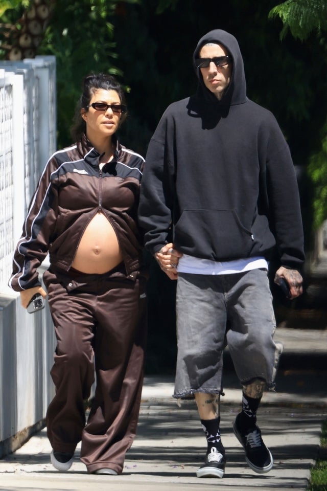 Kourtney Kardashian Baby Pictures
