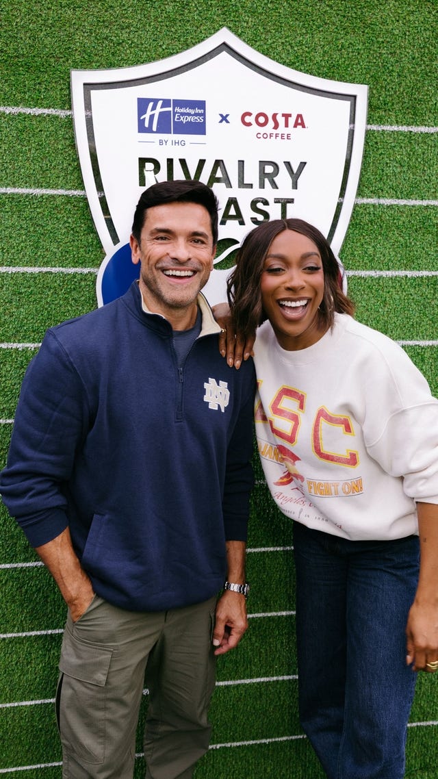 Mark Consuelos and Ego Nwodim