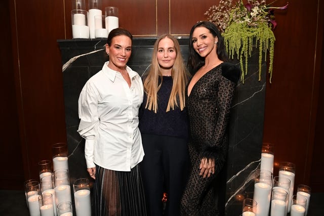 Heidi D'Amelio, Paige Port, and Scheana Shay