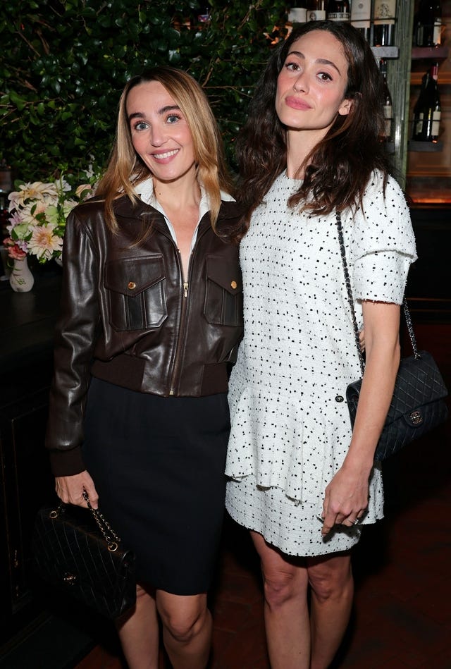 Chloe Fineman and Emmy Rossum