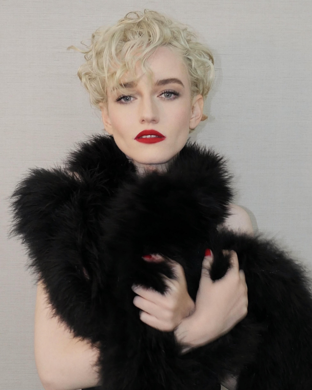 Julia Garner