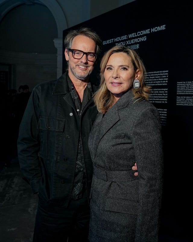 Russell Thomas and Kim Cattrall