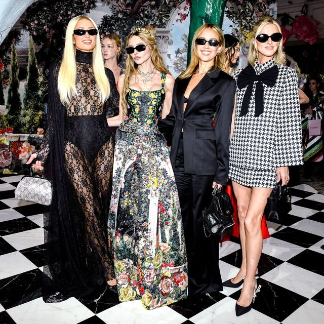 Paris Hilton, Stacey Bendet, Jessica Alba, and Nicky Hilton
