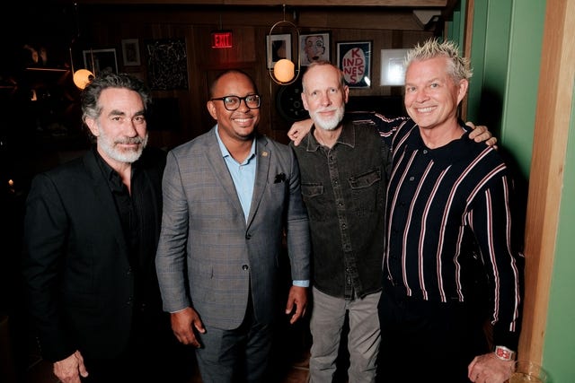 Brent Bolthouse, Rex Richardson, Tom Dumont, and Adrian Young