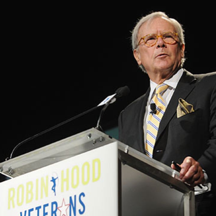 Tom Brokaw and Wife Escape Fire in Their New York City Apartment