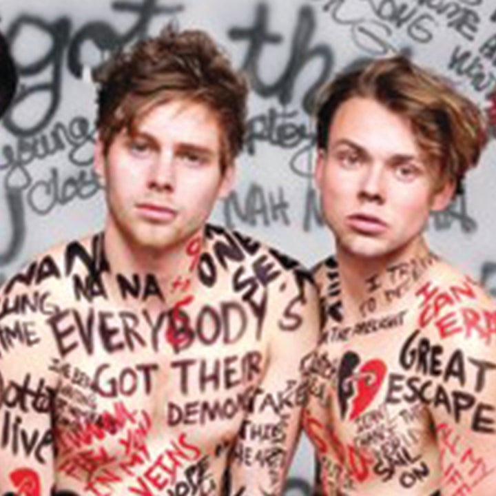 NEWS: 5 Seconds of Summer Gets Very Naked, Talk Sex-Fueled Tour for 'Rolling Stone'