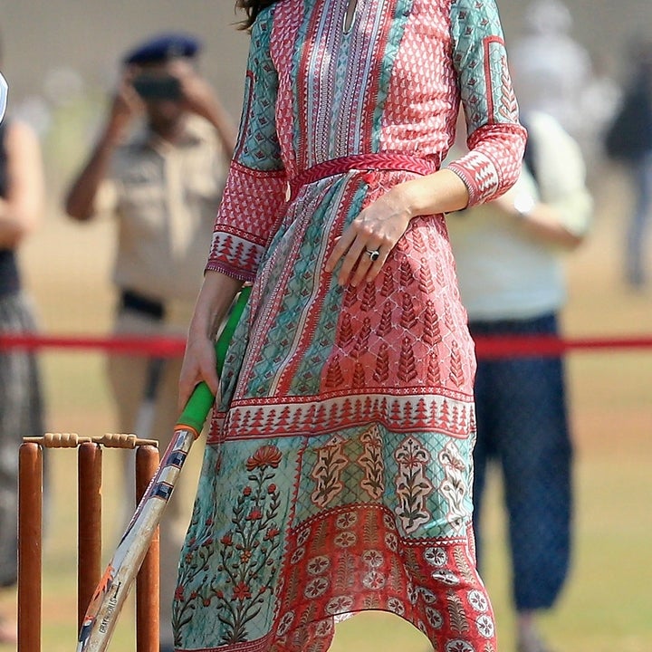 kate middleton maxi dress india Love how Kate Middleton carries off @anitadongre's printed maxi dress! What's your fav among her India looks? :)