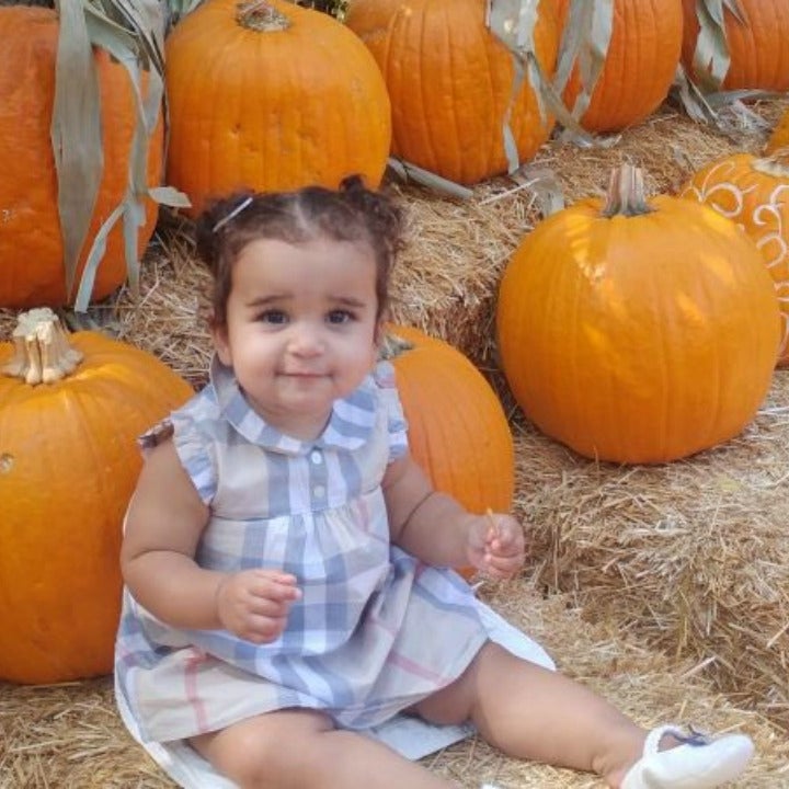 NEWS: Rob Kardashian Shares Sweet Pic of Daughter Dream at a Pumpkin Patch