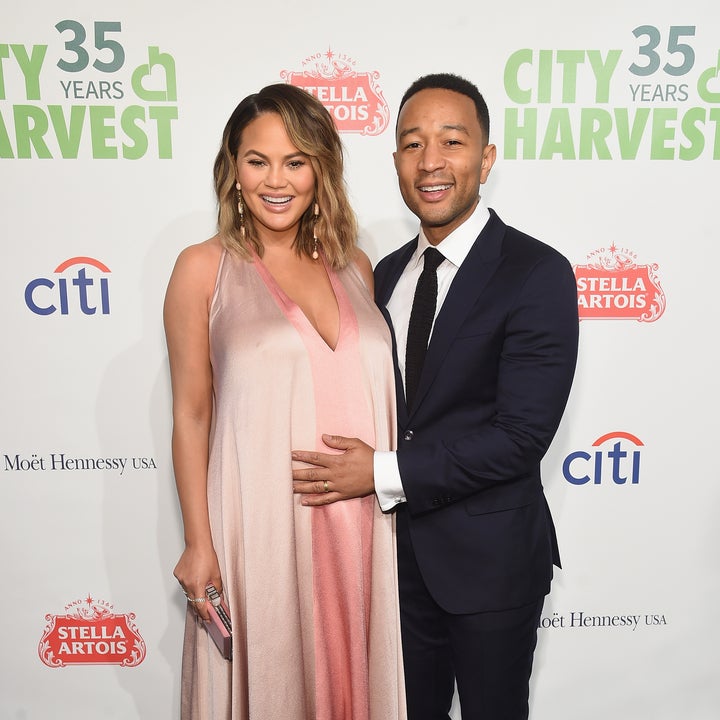 Chrissy Teigen Hilariously Teases John Legend For BBMAs Performance While She's Home With Their Newborn