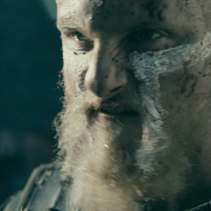 'Vikings' Debuts Action-Packed Season 5B Trailer at Comic-Con: Watch Ivar and Bjorn Head Into 'Darkness'!