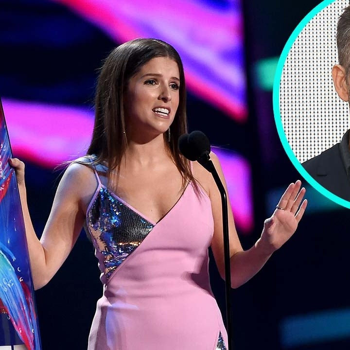 Anna Kendrick Keeps Feud With Ryan Reynolds Alive at 2018 Teen Choice Awards: 'In Your Face!'