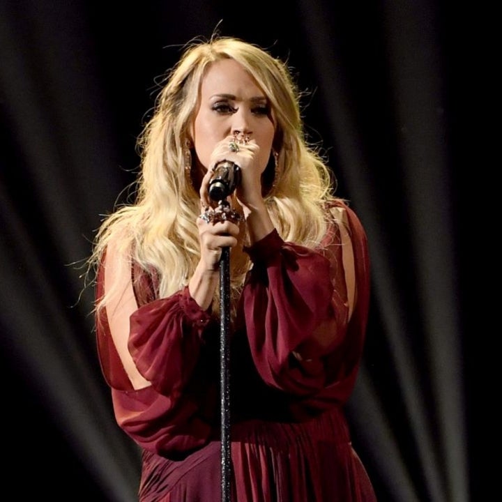 Pregnant Carrie Underwood Gives Emotional Performance of ’Spinning Bottles’ at 2018 American Music Awards