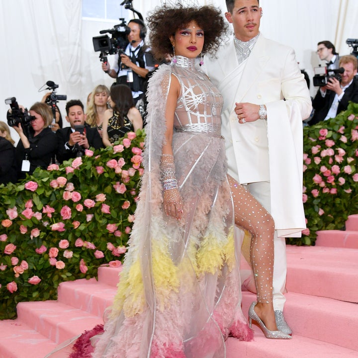 priyanka chopra fashion movie dress Priyanka Chopra Celebrates Indian Fashion Evolution