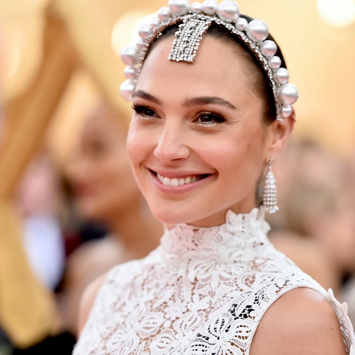 Met Gala 2019: Katy Perry, Celine Dion, Gemma Chan and More Stars Wear the  Wildest Headpieces