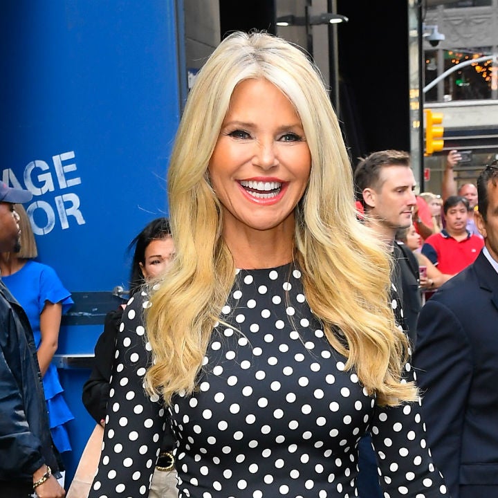 Christie Brinkley Gets Cast Removed Less Than 2 Weeks After 'DWTS' Injury 