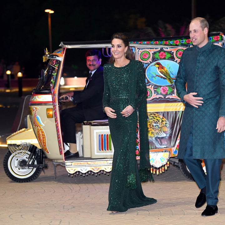 Kate Middleton Goes Glam in Emerald Sequin Gown for Reception During Pakistan Tour | Entertainment Tonight Kate Middleton Goes Glam in Emerald Sequin Gown for Reception During Pakistan Tour | Entertainment Tonight