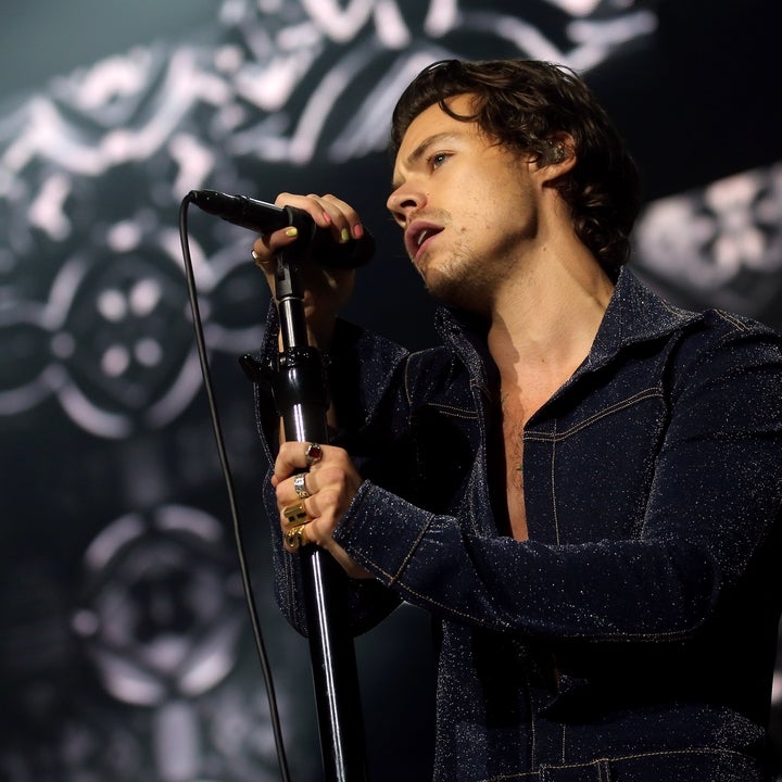 Harry Styles Performs One Direction's 'What Makes You Beautiful' 8 Years After Song's Release