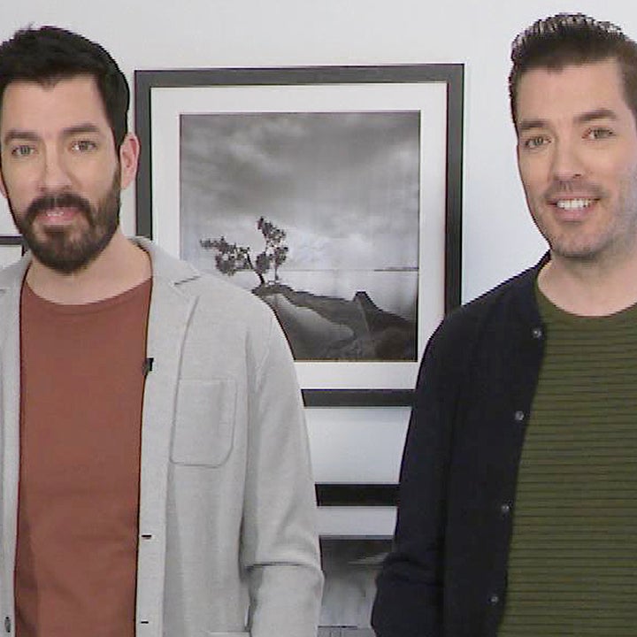 Pro Packing Tips From the Property Brothers | ET Hollywood How-To