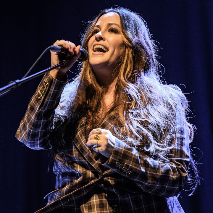 Alanis Morissette Reflects on Broadway Shutdown With 'You Learn' Duet