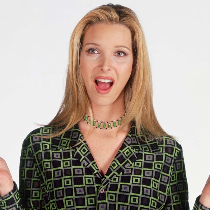 Lisa Kudrow Shares What Her 'Friends' Character, Phoebe Buffay, Would Be Doing in Quarantine