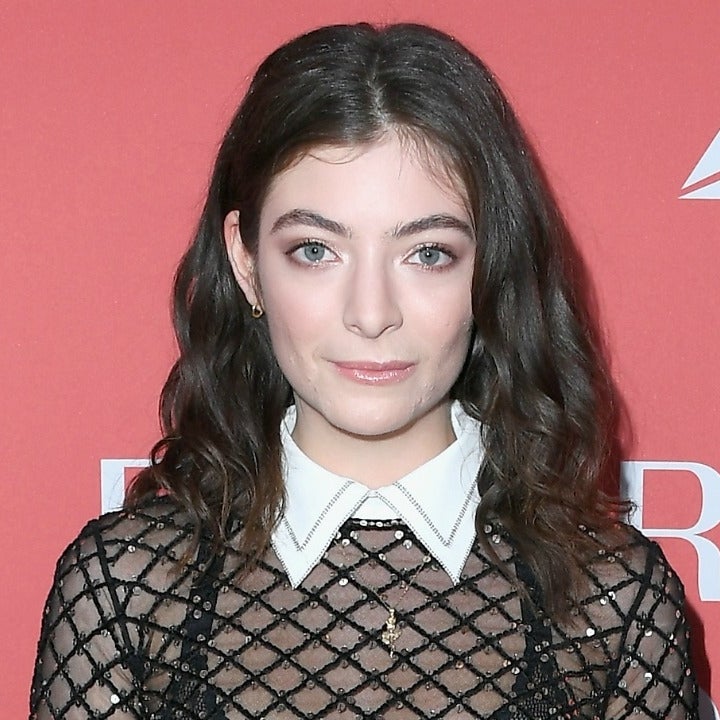 Lorde Goes Day Drinking With Seth Meyers