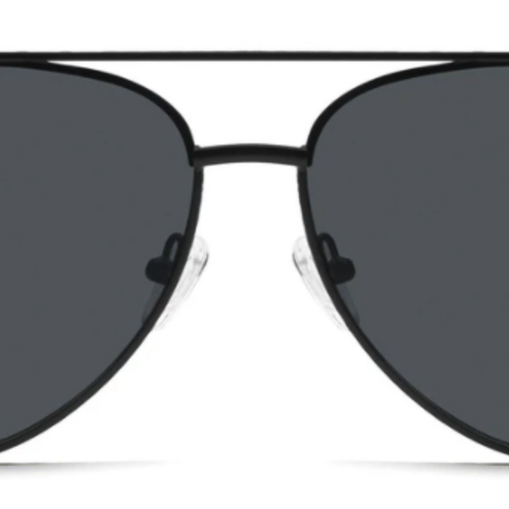 QUAY // ltd ed lizzo collaboration black metal frame black smoke lens aviators QUAY // ltd ed lizzo collaboration black metal frame black  main image 4