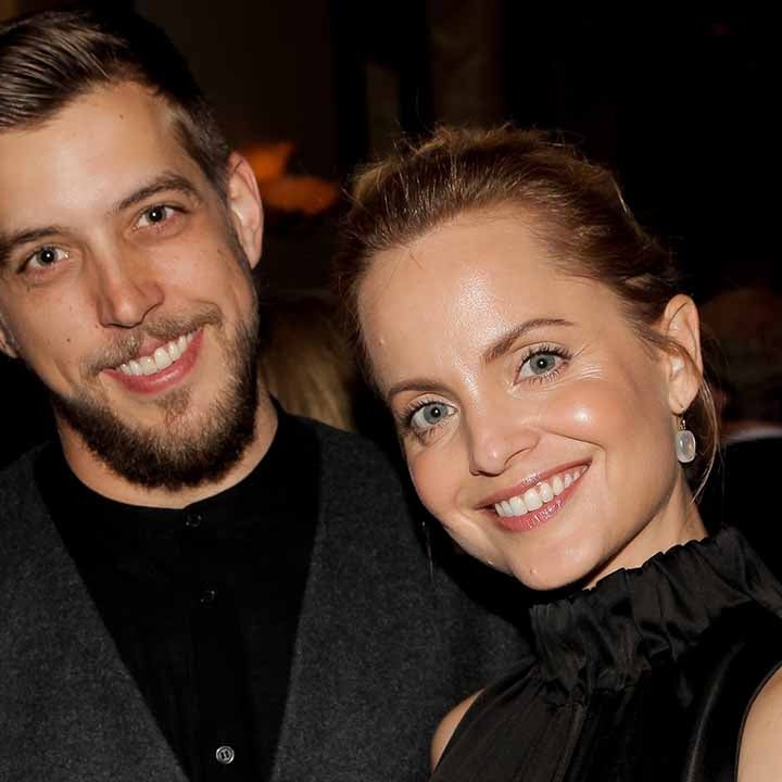 Mena Suvari Gives Birth to First Child With Husband Michael Hope