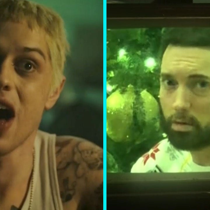 'SNL': Eminem Makes Surprise Cameo in Christmas-Themed 'Stan' Parody