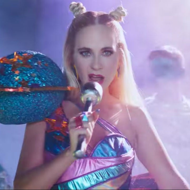 Zooey Deschanel Is Mistaken for Katy Perry in New Music Video