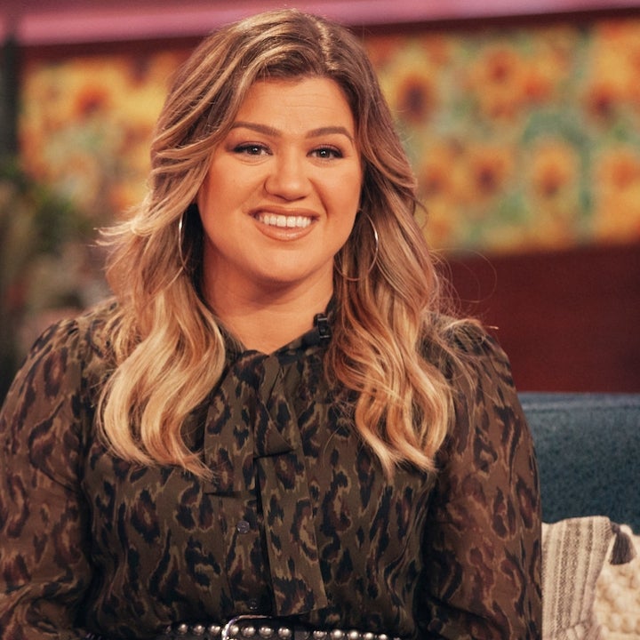 Kelly Clarkson Has Written 60 Songs During Divorce Process